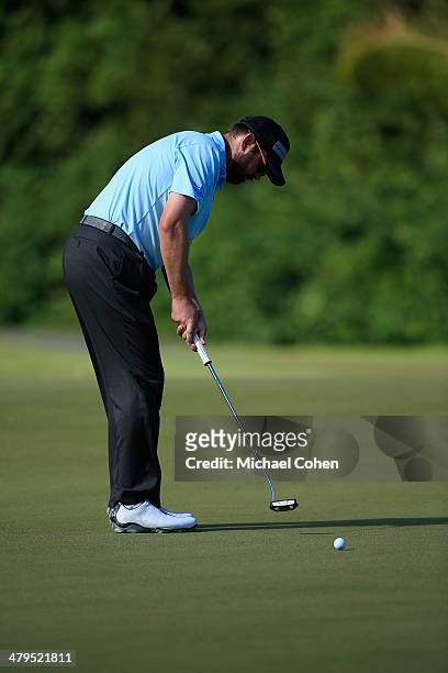 Edward Loar strokes his putt during the first round of the Puerto Rico Open presented by seepuertorico.com held at Trump International Golf Club on...