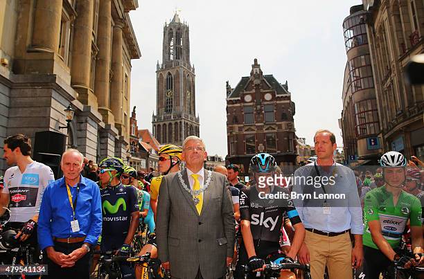 Joop Zoetemelk, Mayor of Utrecht Jan van Zanen, Chris Froome of Great Britain and Team Sky, race director Christian Prudhomme and green jersey wearer...