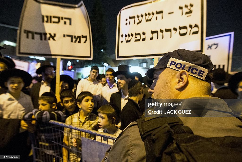 ISRAEL-RELIGION-JUDAISM-MILITARY-DEMO