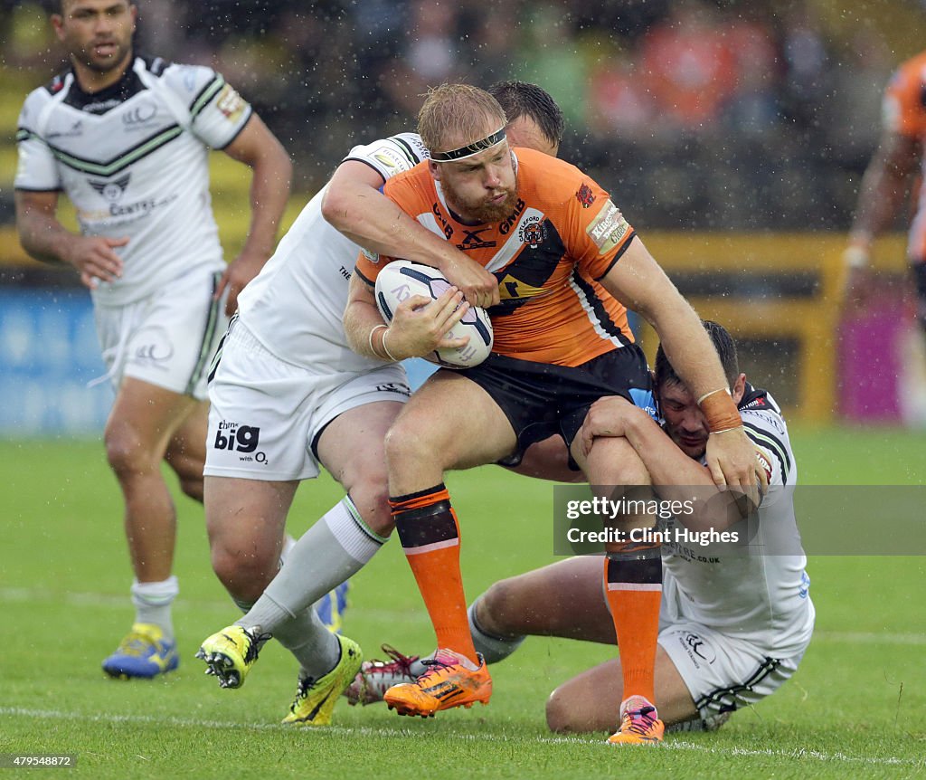 Castleford Tigers v Widnes Vikings - First Utility Super League