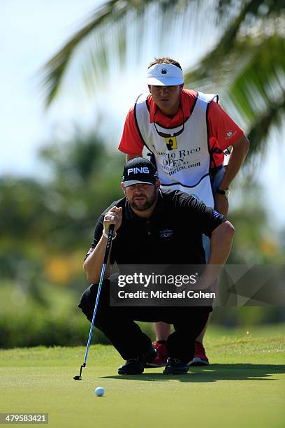 Jason Gore lines up a putt during the final round of the Puerto Rico Open presented by seepuertorico.com held at Trump International Golf Club on...