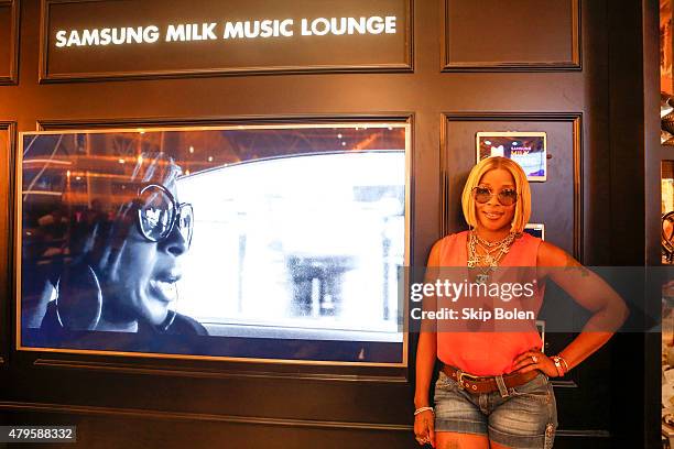 Mary J. Blige attends the Samsung Galaxy Experience at the ESSENCE Festival on July 5, 2015 in New Orleans, Louisiana.