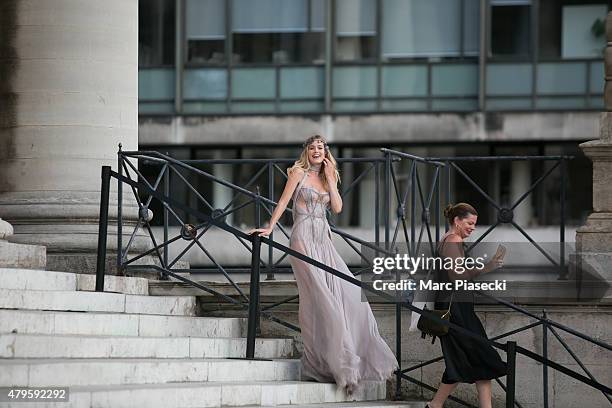 Doutzen Kroes attends the Versace show as part of Paris Fashion Week Haute Couture Fall/Winter 2015/2016 on July 5, 2015 in Paris, France.