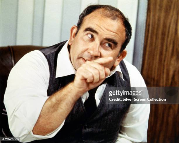 American actor Ed Asner as newspaper editor Lou Grant in the US TV show 'The Mary Tyler Moore Show', circa 1975.
