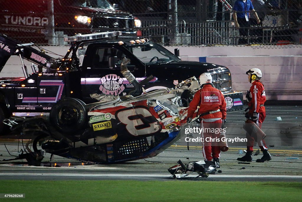 NASCAR Sprint Cup Series Coke Zero 400 Powered By Coca-Cola