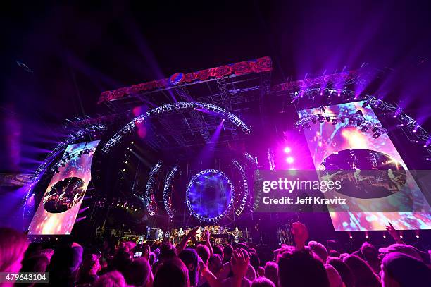 Trey Anastasio, Phil Lesh, Bill Kreutzmann, Bob Weir, Mickey Hart, Jeff Chimenti and Bruce Hornsby of The Grateful Dead perform during the "Fare Thee...