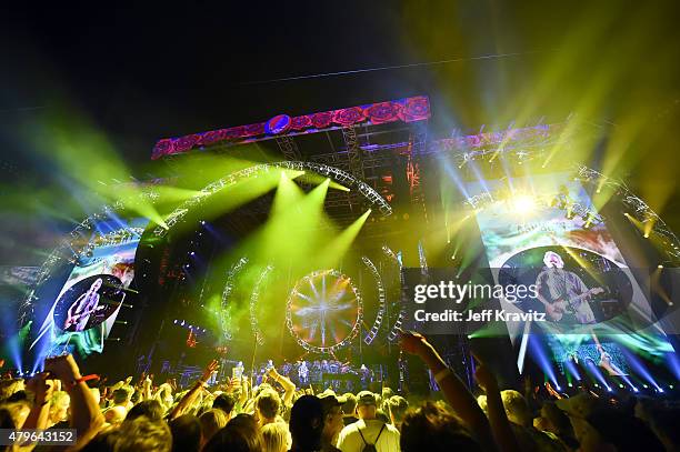 Trey Anastasio, Phil Lesh, Bill Kreutzmann, Bob Weir, Mickey Hart, Jeff Chimenti and Bruce Hornsby of The Grateful Dead perform during the "Fare Thee...