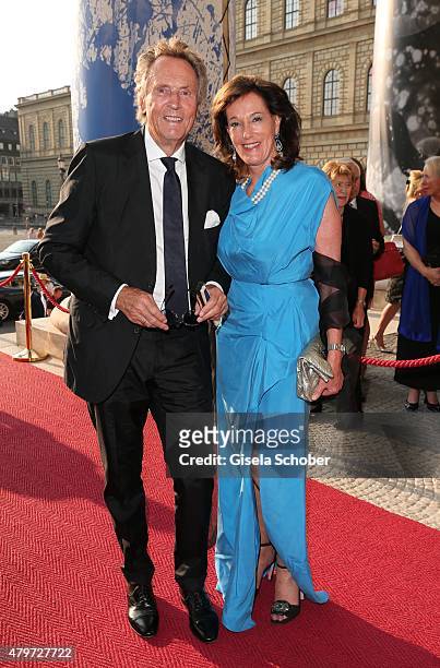 Lothar Strobach and his wife Constance Neuhann-Lorenz during the premiere of the opera 'Arabella' on July 6, 2015 in Munich, Germany.