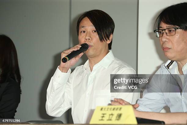Singer David Zee Tao speaks about his marriage during the press conference on July 7, 2015 in Taipei, Taiwan of China.