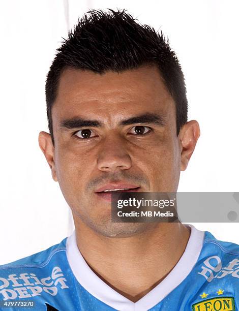 88 Cesar Rios Photos & High Res Pictures - Getty Images