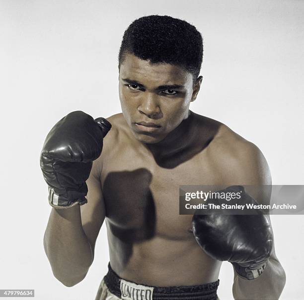 Cassius Clay, 20 year old heavyweight contender from Louisville, Kentucky poses for the camera on May 17, 1962 in Bronx, New York.