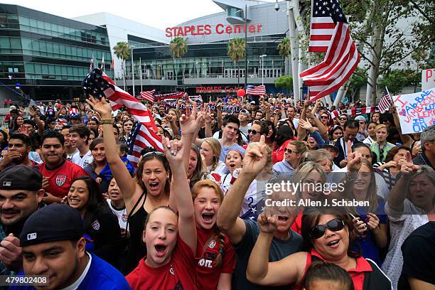 Soccer fans are fired up as they get ready to celebrate with members of the U.S. Women's national soccer team in their first public appearance since...