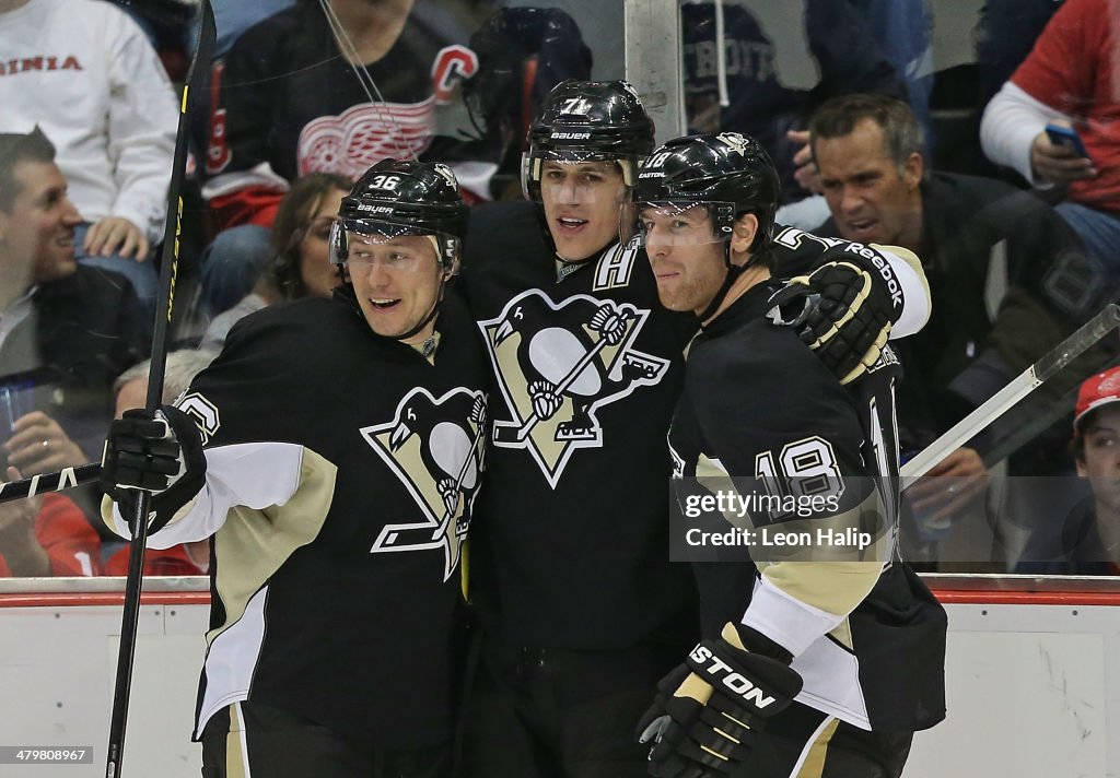 Pittsburgh Penguins v Detroit Red Wings