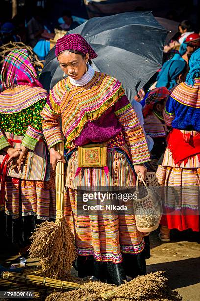 colourfully dressed woman at the market, vietnam - bac ha stock pictures, royalty-free photos & images