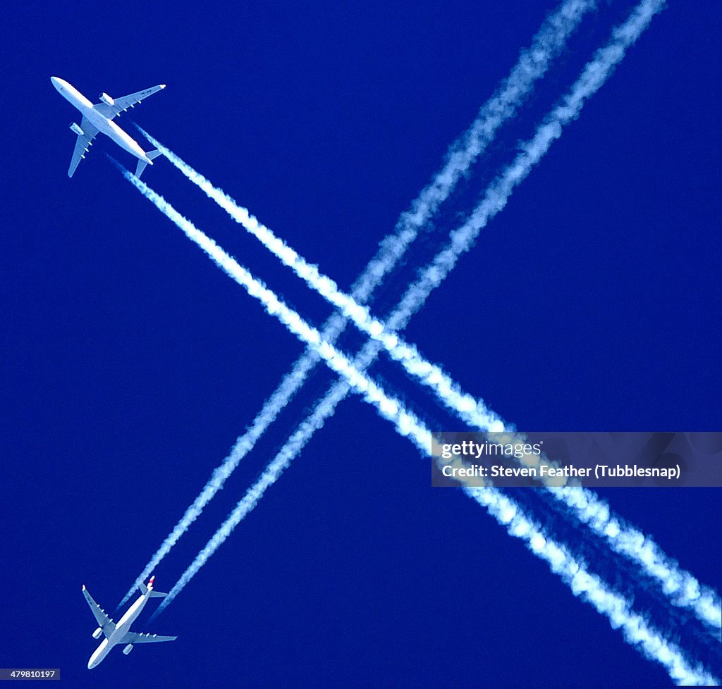 Aeroplane Near Miss