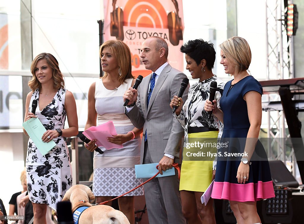 Shaggy Performs On NBC's "Today"