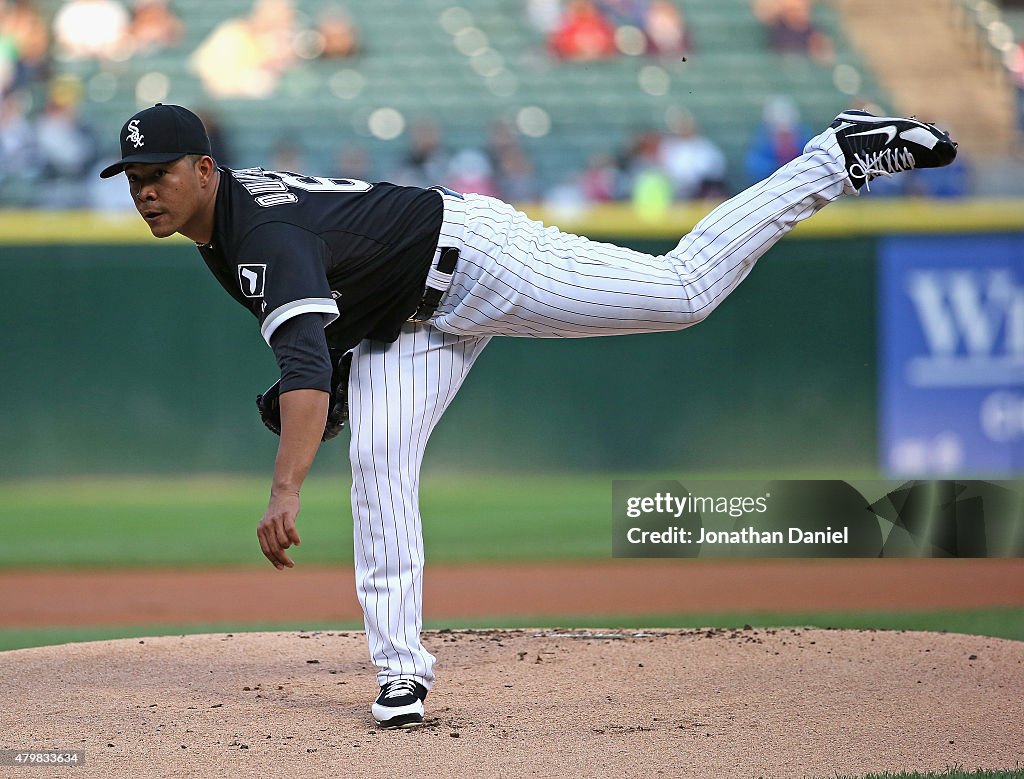 Toronto Blue Jays v Chicago White Sox