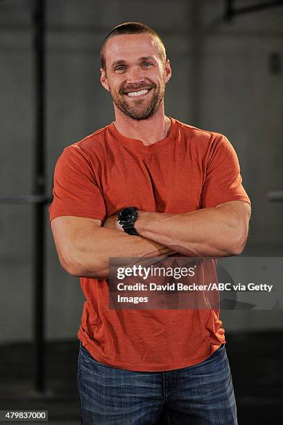 Walt Disney Television via Getty Images's "Extreme Weight Loss" stars transformation specialist and trainer Chris Powell.