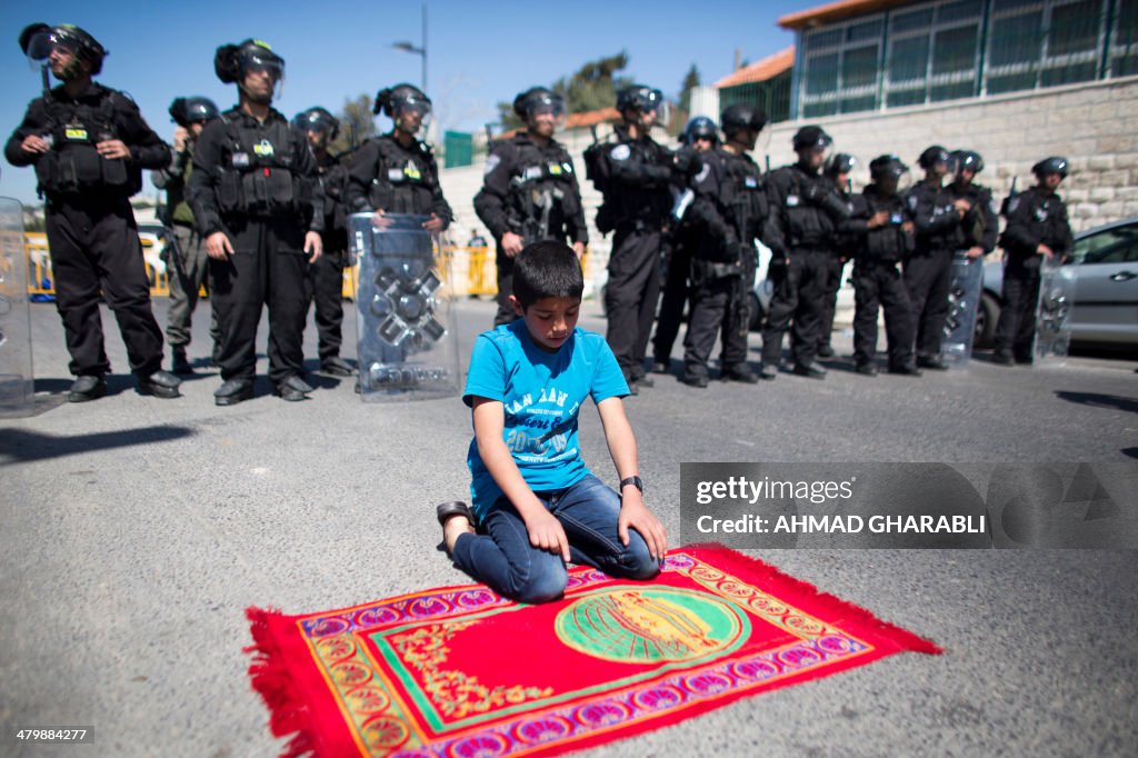 TOPSHOT-ISRAEL-PALESTINIAN-JERUSALEM-DEMO