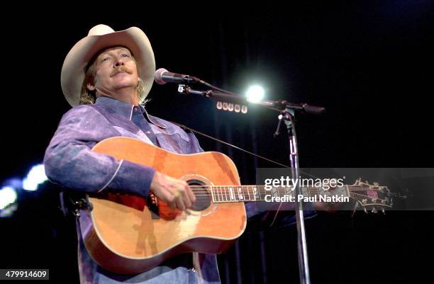 Musician Alan Jackson performs onstage at the George Strait Country Music Festival, Chicago, Illinois, May 26, 2001.