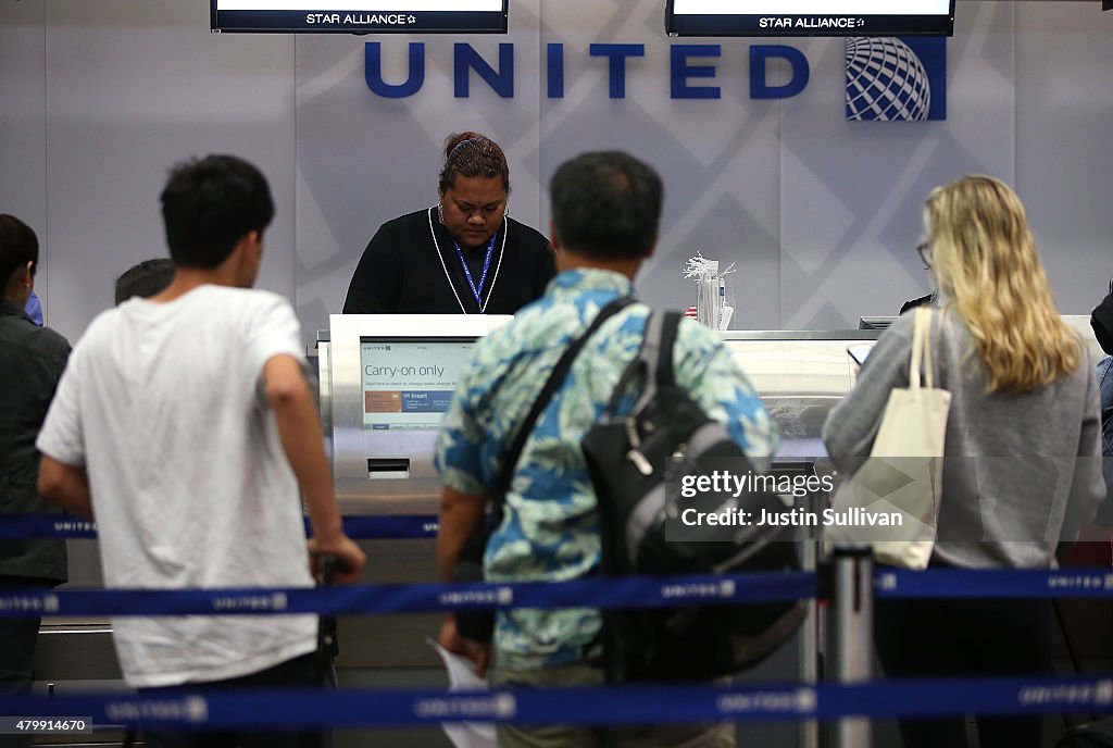 United Airlines Grounds All Flights Worldwide After Computer Glitch