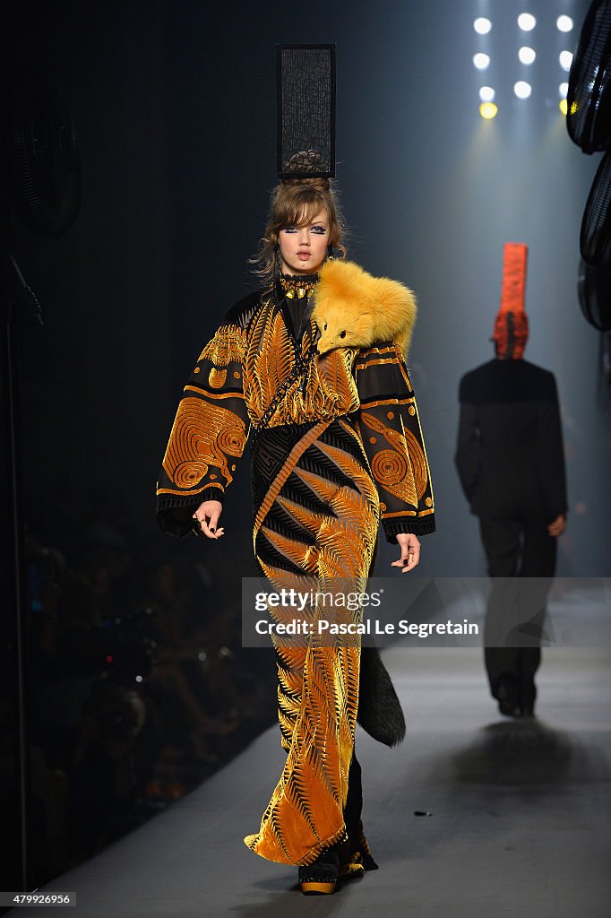 Jean Paul Gaultier : Runway - Paris Fashion Week - Haute Couture Fall/Winter 2015/2016