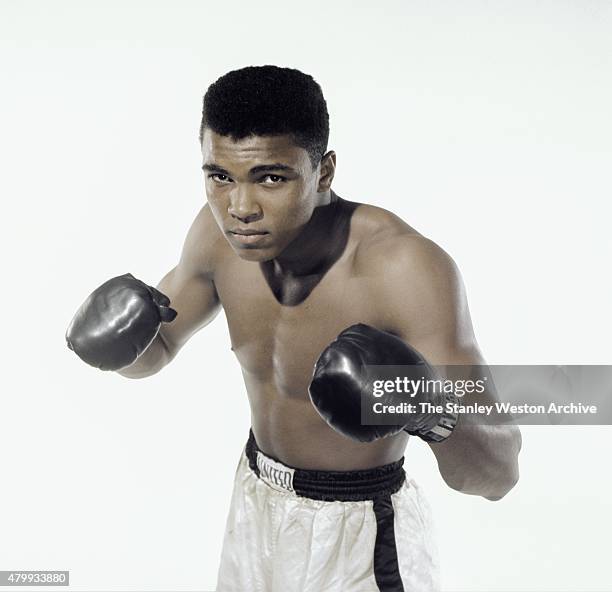 Cassius Clay, 20 year old heavyweight contender from Louisville, Kentucky poses for the camera on May 17, 1962 in Bronx, New York.