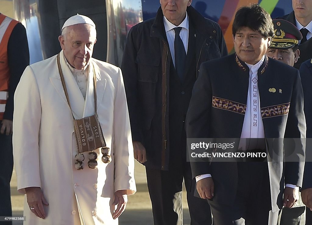 BOLIVIA-POPE-ARRIVAL