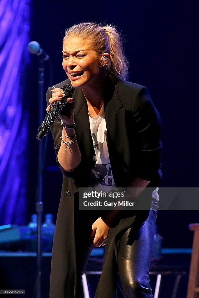 LeAnn Rimes In Concert - Austin, TX