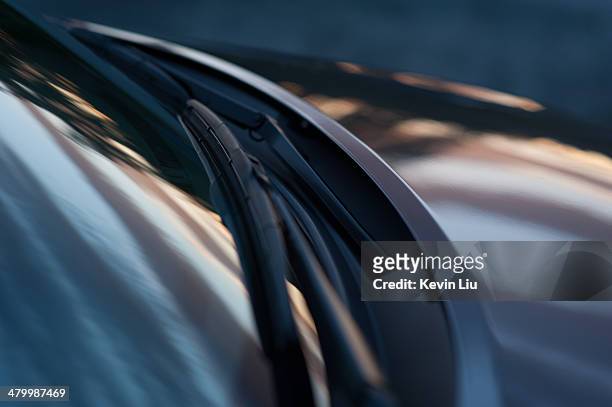 car front with twilight reflection - windschutzscheibe stock-fotos und bilder