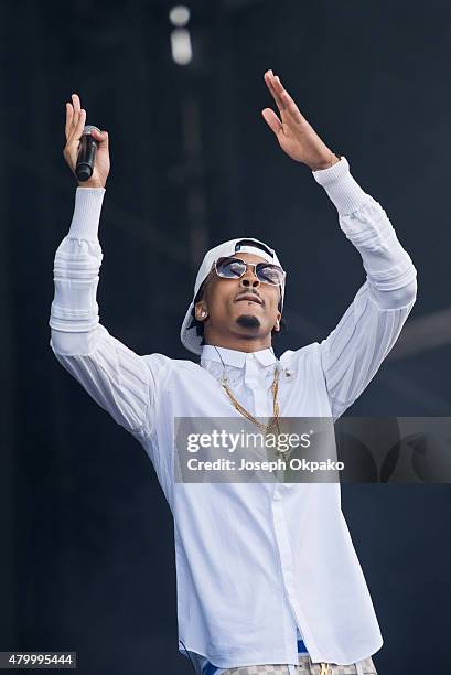 August Alsina performs on day 3 of the New Look Wireless Festival at Finsbury Park on July 5, 2015 in London, England.