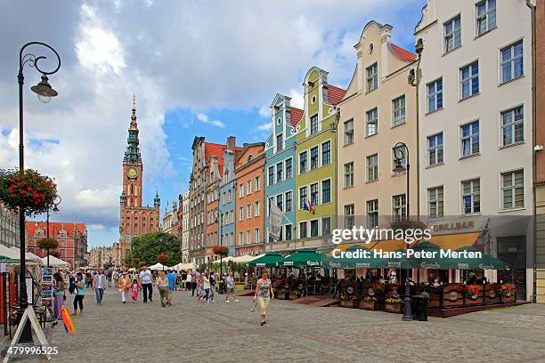 gdansk, long market dlugi targ - dlugi targ stock pictures, royalty-free photos & images