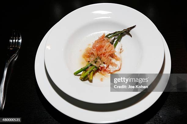 Detail photo of crabe, agrumes, herbs sauvages, beurre noisette - dungeness crab, citrus, wild herbs, brown butter by chef Inaki Aizpitarte served at...