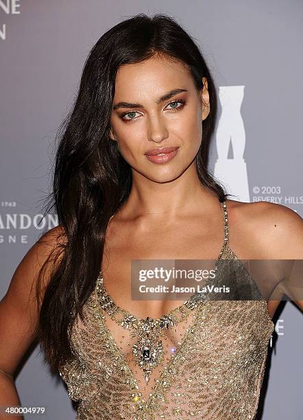 Model Irina Shayk attends the Rodeo Drive Walk of Style awards ceremony at Greystone Mansion on February 28, 2014 in Beverly Hills, California.