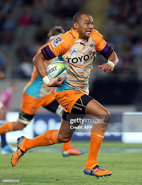 Central Cheetahs player Cornal Hendricks runs with the ball during the Super 15 rugby match between the Auckland Blues and Central Cheetahs at Eden...