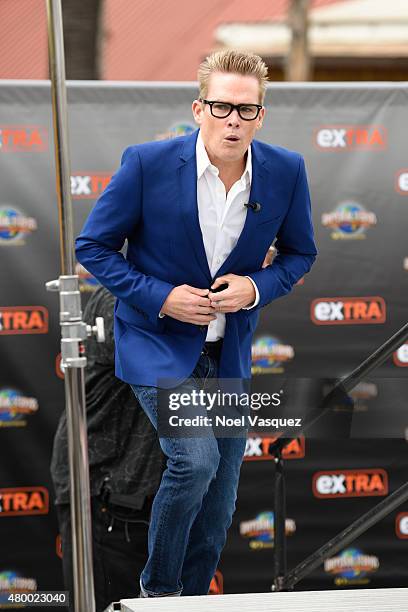 Mark McGrath visits "Extra" at Universal Studios Hollywood on July 8, 2015 in Universal City, California.