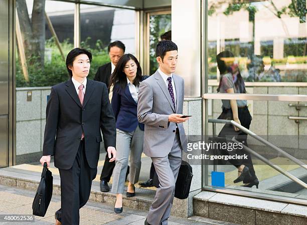 街の通勤者グループの日本 - 通勤 ストックフォトと画像