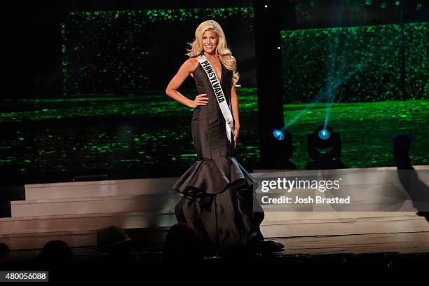 Elizabeth Cardillo 104 Miss Pennsylvania Usa Stock Photos, High-Res Pictures, and Images ...