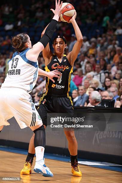 Skylar Diggins of the Tulsa Shock handles the ball against the Minnesota Lynx during the game at Target Center on June 22, 2015 in Minneapolis,...