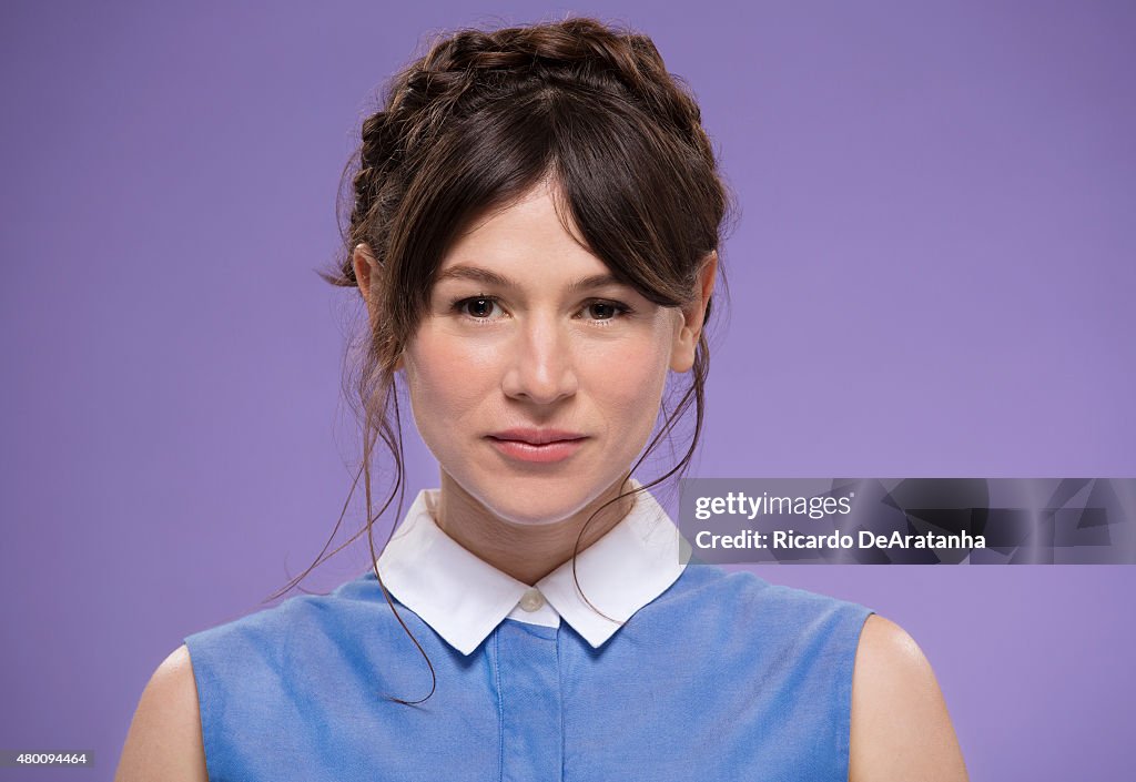 Yael Stone, Los Angeles Times, June 17, 2015