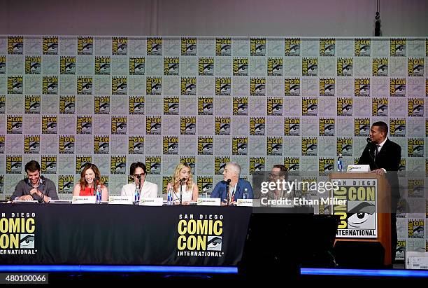 Actor James Wolk, actress Kristen Connolly, actor Billy Burke, actress Nora Arnezeder, producer/writers Jeff Pinkner and Josh Appelbaum and...