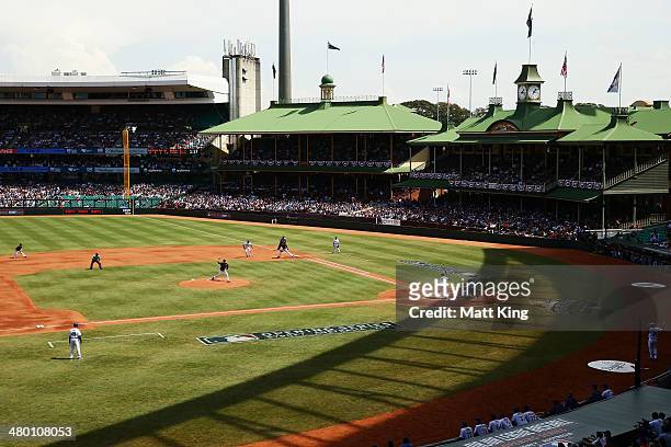 General view of play during the MLB match between the Los Angeles Dodgers and the Arizona Diamondbacks at Sydney Cricket Ground on March 23, 2014 in...