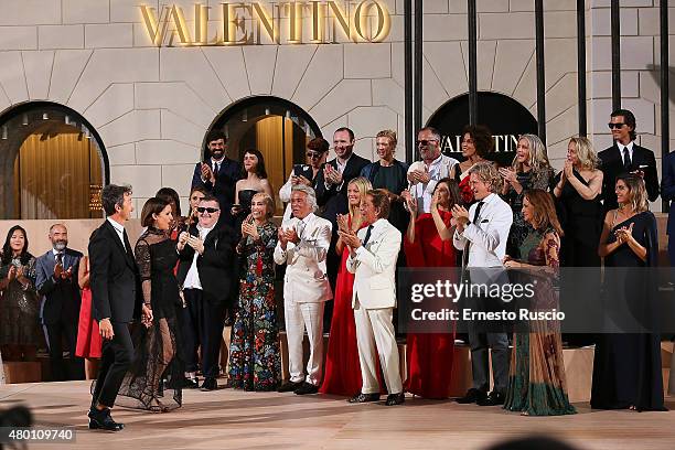 Designers Maria Grazia Chiuri, Pier Paolo Piccioli, Franca Sozzani, Giancarlo Giammetti, Gwyneth Paltrow and Valentino Garavani attend during the...