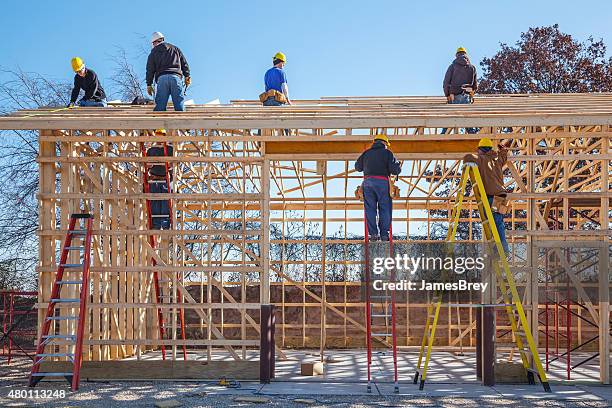 1,101 Construction Worker Framing A Building Stock Photos, High-Res ...