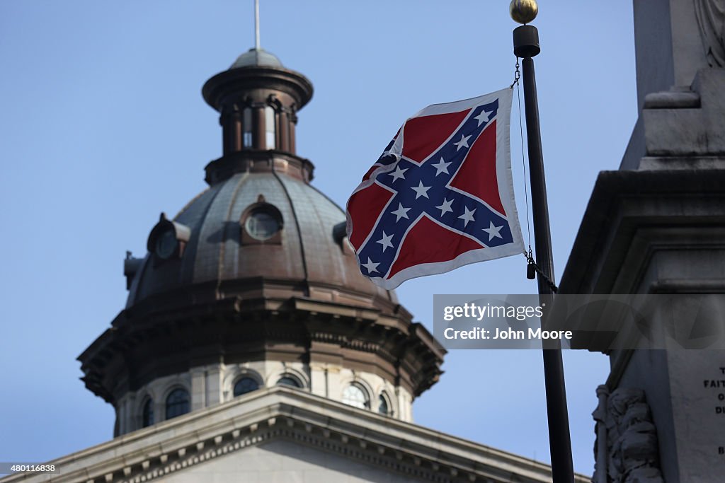 Governor Nikki Haley Signs Bill To Remove Confederate Flag From SC Statehouse