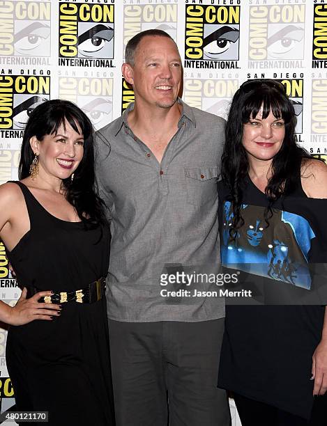Actors Grey Griffin, Matthew Lillard and Pauley Perrette attend the Scooby-Doo! and Kiss: Rock and Roll Mystery Press Room during Comic-Con...