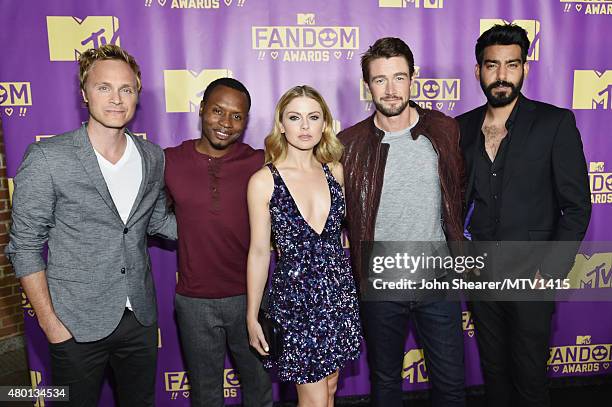 Actors David Anders, Malcolm Goodwin, Rose McIver, Robert Buckley, and Rahul Kohli from the TV series 'iZombie' attend the MTV Fandom Awards San...