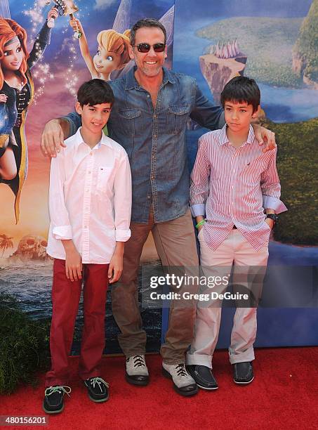 Actor Carlos Ponce and kids Giancarlo Ponce and Sebastian Ponce arrive at the Los Angeles premiere of Disney's "The Pirate Fairy" at Walt Disney...