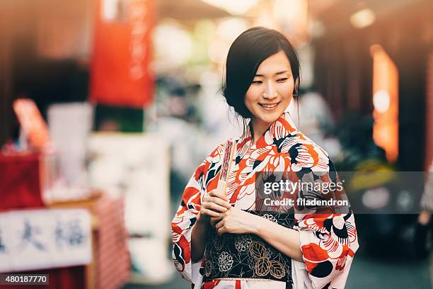 retrato da bela mulher japonês - tokyo japan - fotografias e filmes do acervo