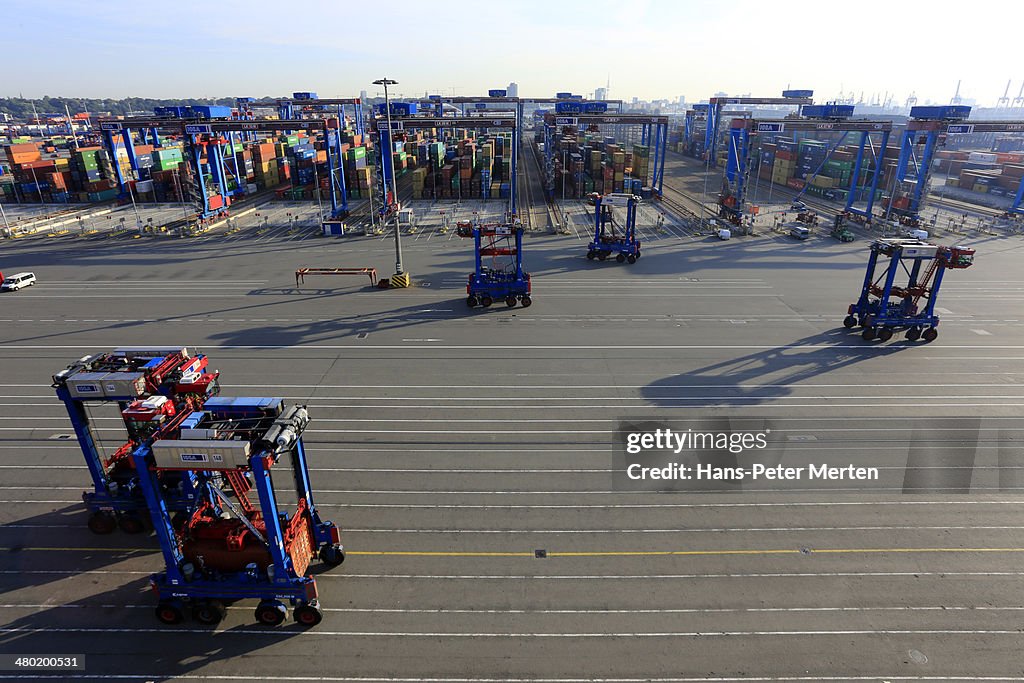 Container terminal, harbour of Hamburg, Germany